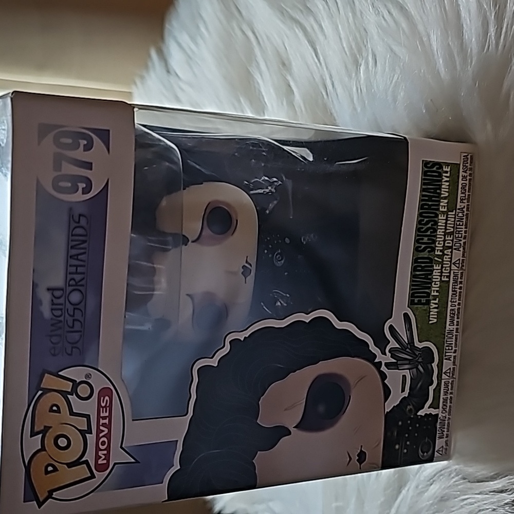 FUNKO POP EDWARD SCISSORHANDS - Picture 14 of 16